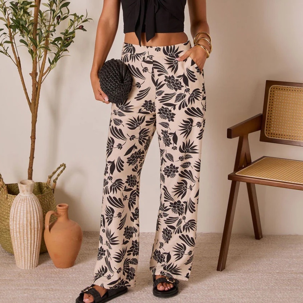 Coastal Bound Tropical Print Pant